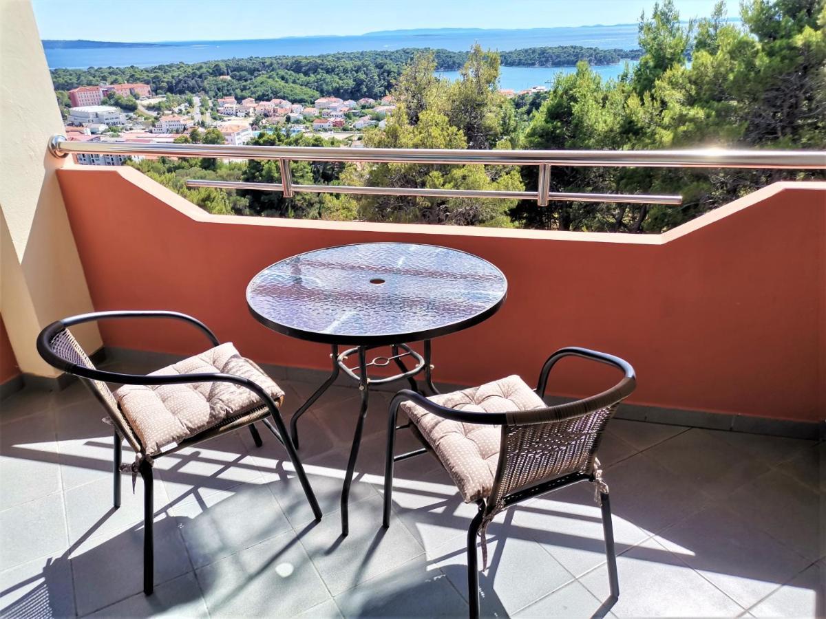 Apartments Lumar Palit Экстерьер фото